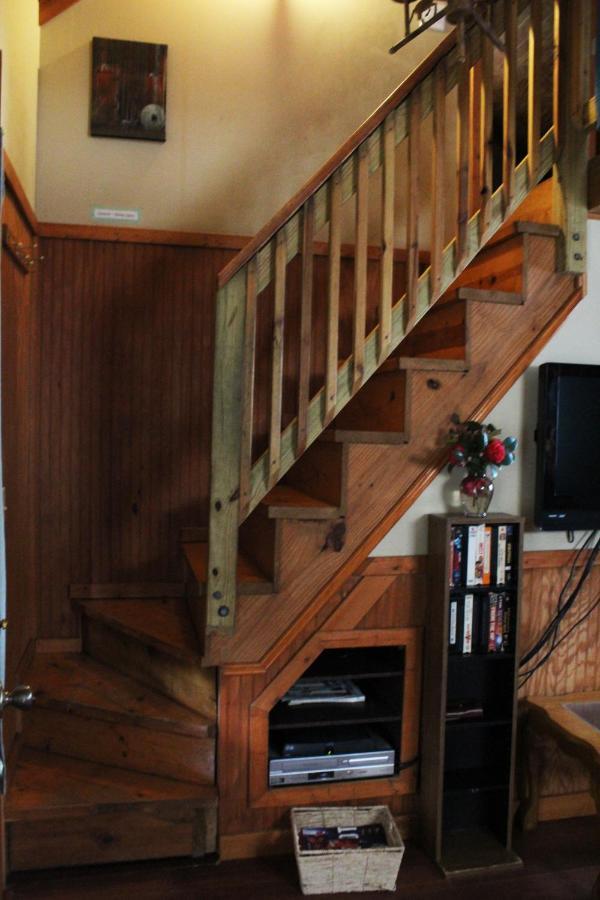Bed and Breakfast Berry Creek Cabins Isabel Экстерьер фото