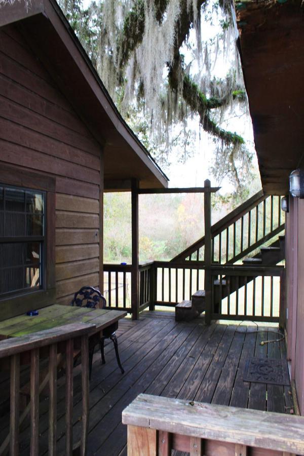 Bed and Breakfast Berry Creek Cabins Isabel Экстерьер фото