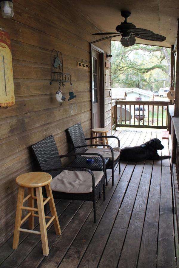 Bed and Breakfast Berry Creek Cabins Isabel Экстерьер фото